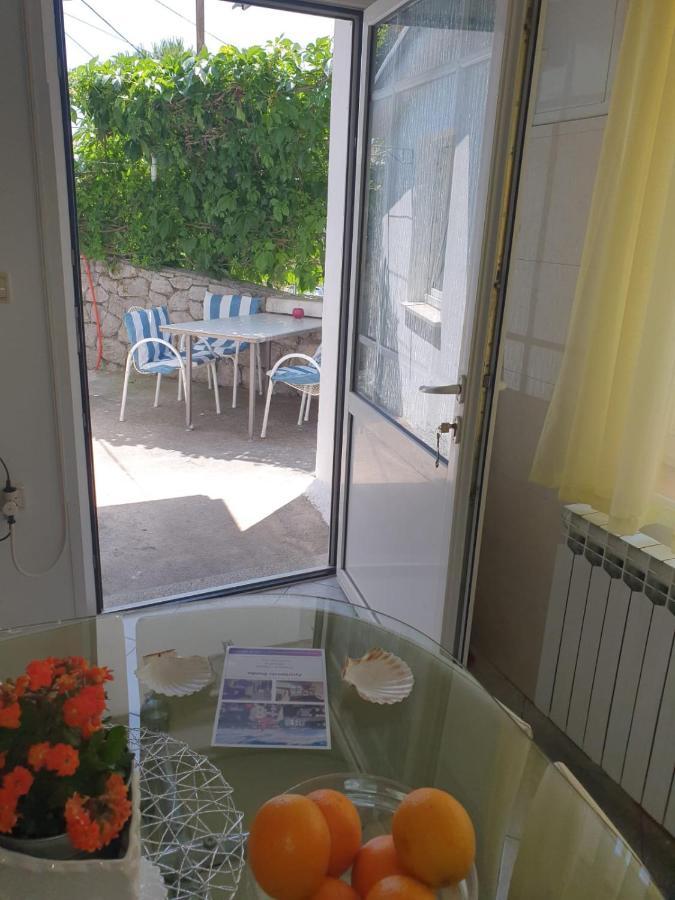 Skoljka Apartment *
